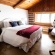 surf-lodge-1-queen-room-2-001