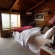 surf-lodge-1-queen-room-4-002