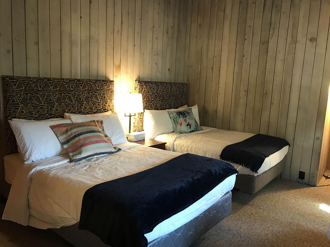 surf-lodge-2-double-room-6-001